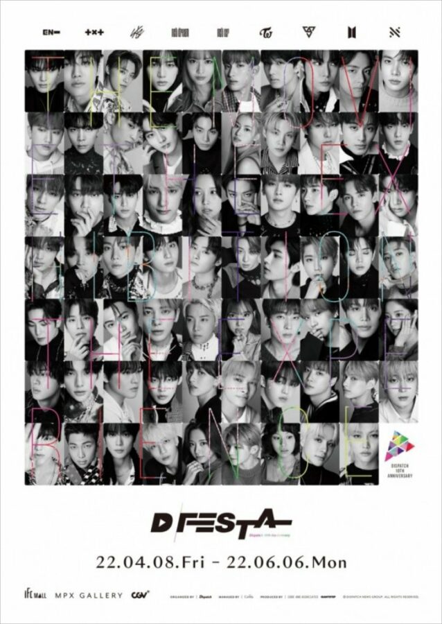 لم تقم ديسباتش بتضمين جونغيون من TWICE من الملصق التشويقي لحفل الذكرى السنوية العاشرة على الإنترنت ، "D'FESTA". كما تم انتقاد وسائل الإعلام الكورية الجنوبية الشهيرة من قبل عشاق TWICE.