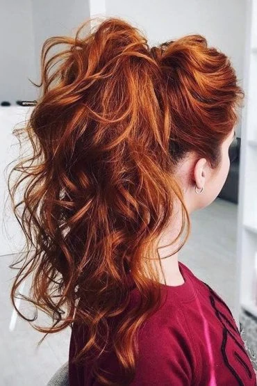 10 easy ponytail hairstyles 2020 370x555 1
