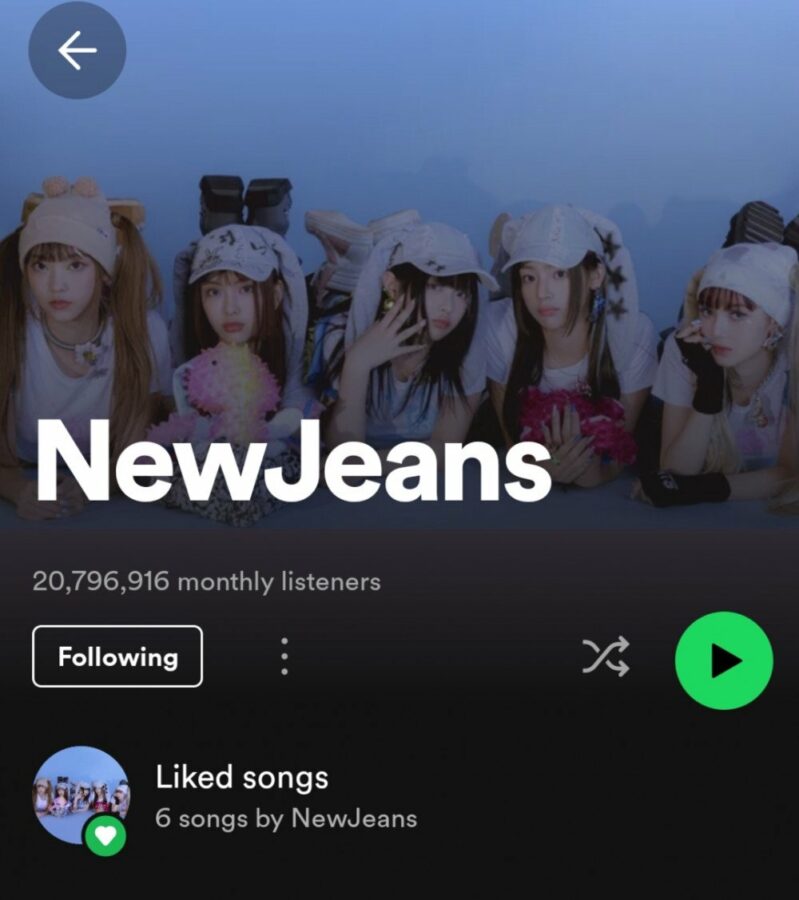 حققت فرقة فتيات الوحش الصاعد NewJeans إنجازًا مثيرًا للإعجاب على Spotify!